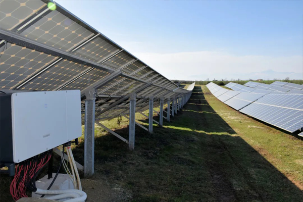 PV module-level monitoring system helps PV power plants improve energy efficiency
