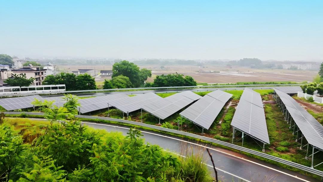 Arc Protection Dual-Drive Solution: Fonrich’s Rapid Shutdown AFCI Arc Detection and Protection Strategies Strengthening Highway PV Safety